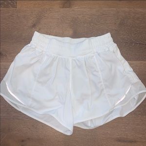 Hotty Hot Short II: size 4; 4” long